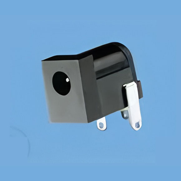 DC-005E